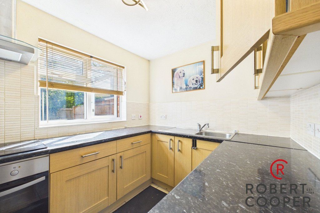 Property photo 2 of 9 Picture No. 10