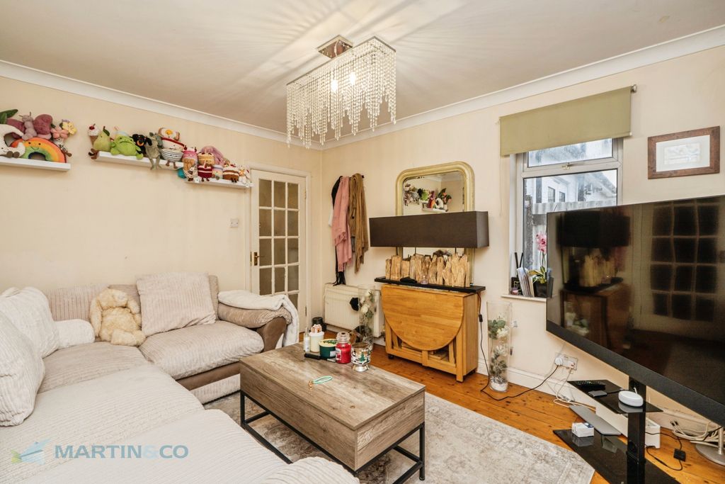 Property photo 3 of 13 2. Living Room