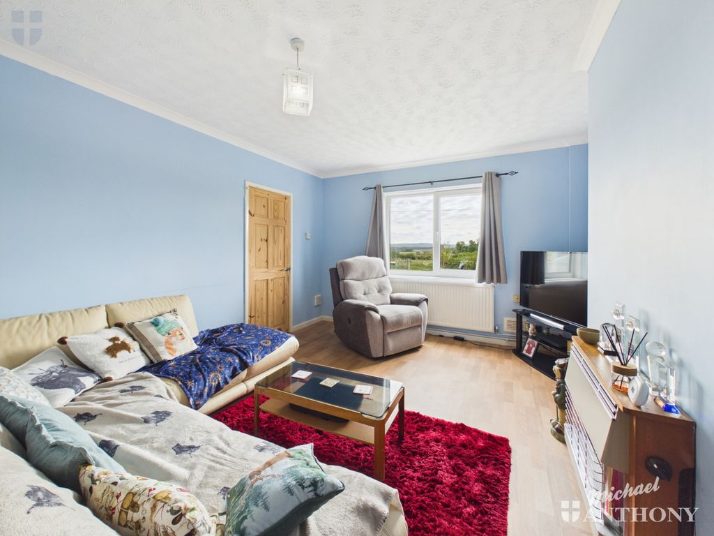 Property photo 2 of 14 Cam03852G0-Pr0797-Still006