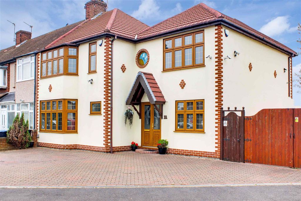 Property photo 1 of 19