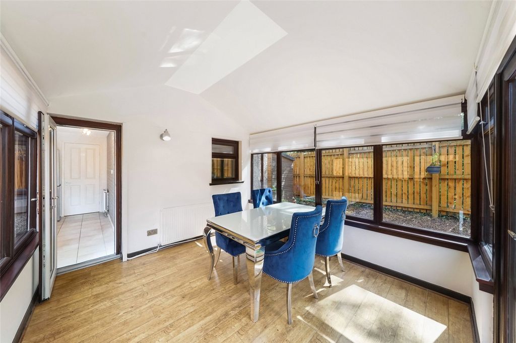Additional image 11 of 1 bed bungalow for saleArns Grove, Alloa, Clackmannanshire FK10