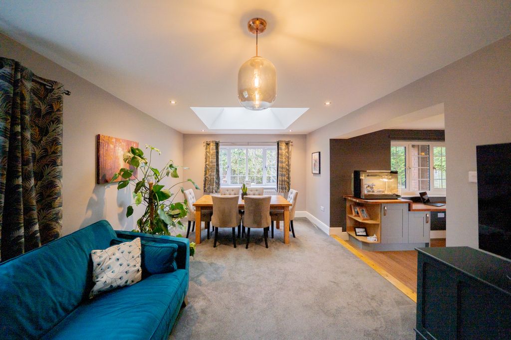 Property photo 2 of 26 Dsc08493-Hdr