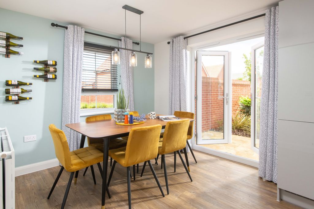 Property photo 3 of 10 Redgrave Dining Room