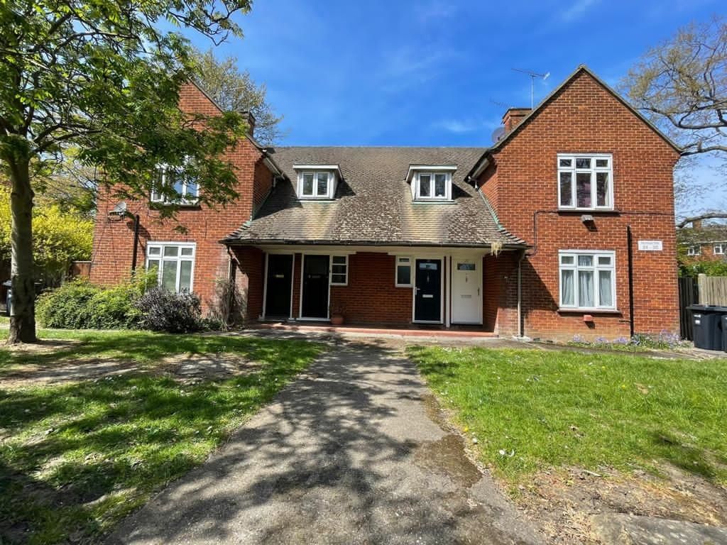 Property photo 1 of 12