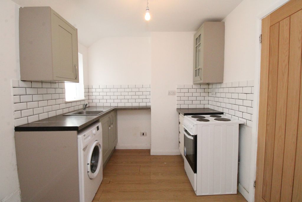 Property photo 2 of 5 Img_7067