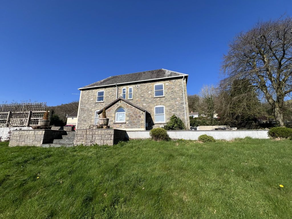 Property photo 1 of 3 Img_3800