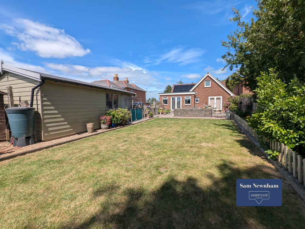 Property photo 1 of 19 Garden