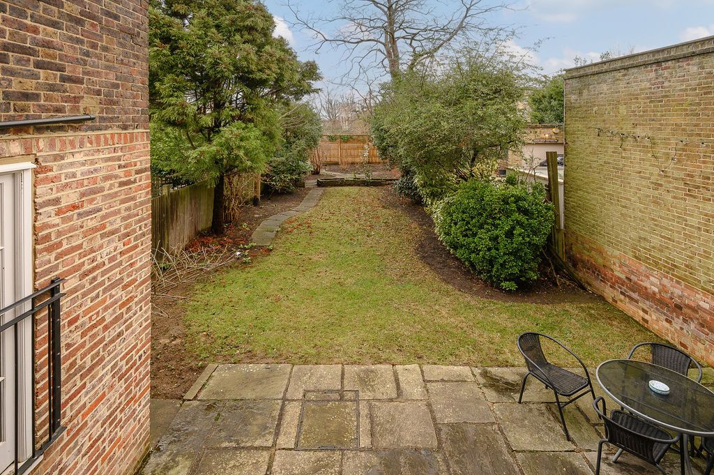 Property photo 1 of 23 Picture No. 27