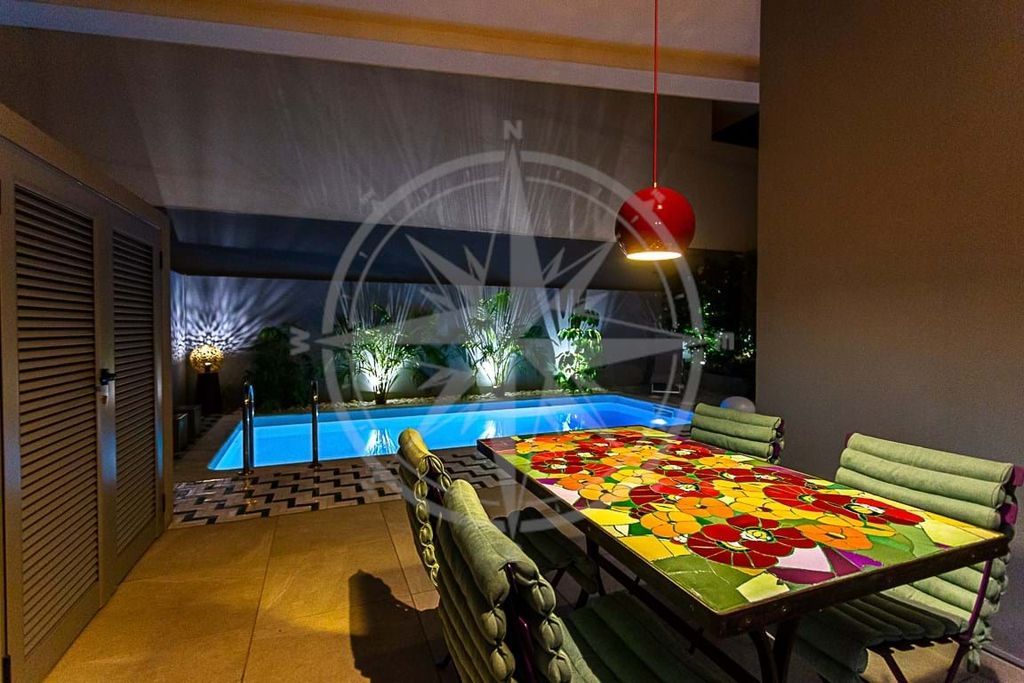 Property photo 3 of 30