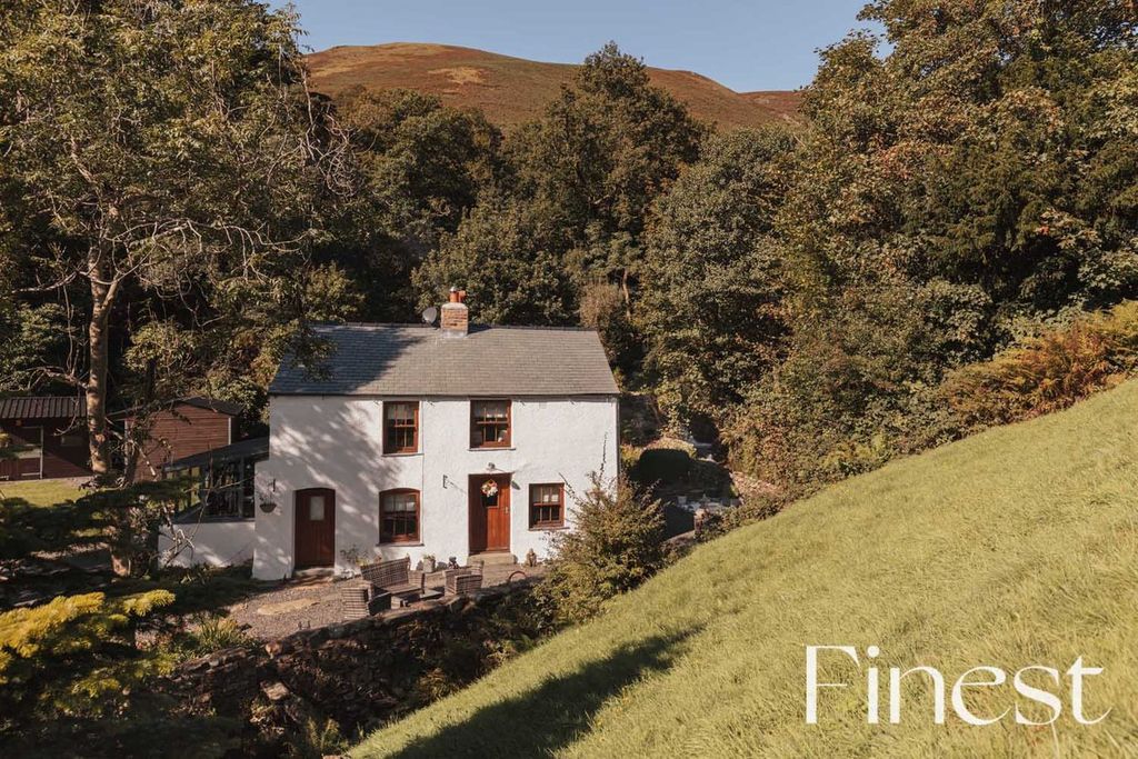 Property photo 1 of 29