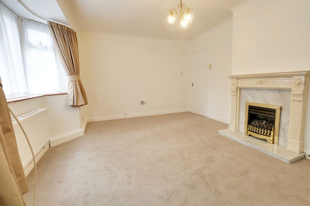 Property photo 1 of 13 5539170