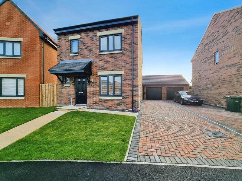 Property photo 1 of 14 Photo 12