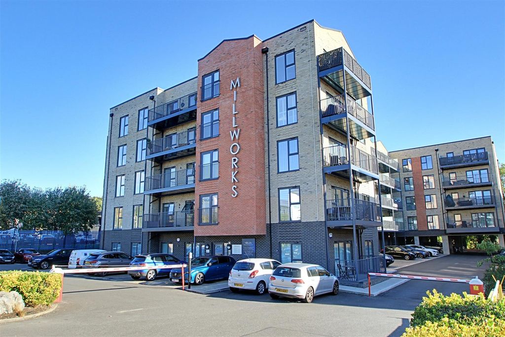 Property photo 1 of 15 Block.Jpg