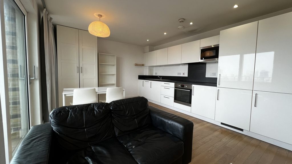 Property photo 2 of 10 Gallery