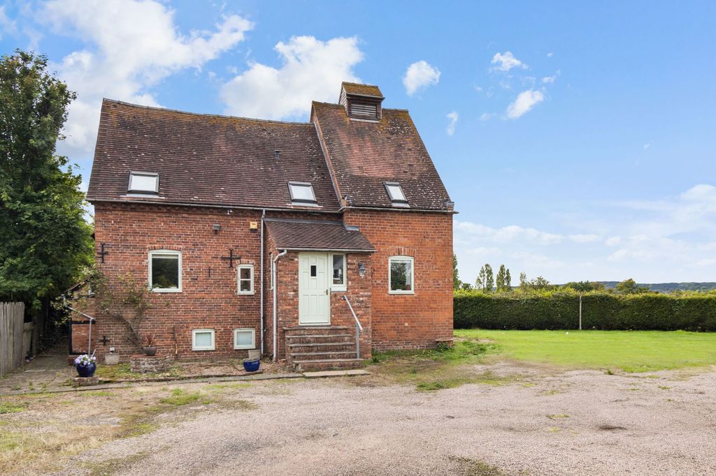 Property photo 1 of 27