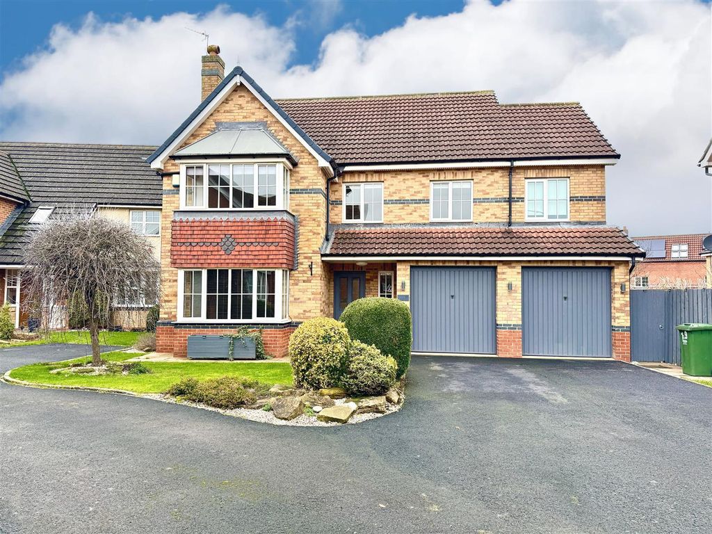 Property photo 1 of 30