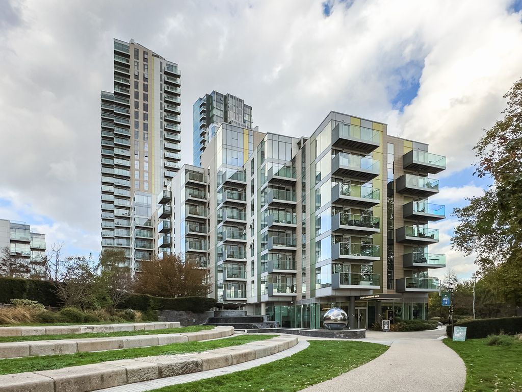 Property photo 2 of 18