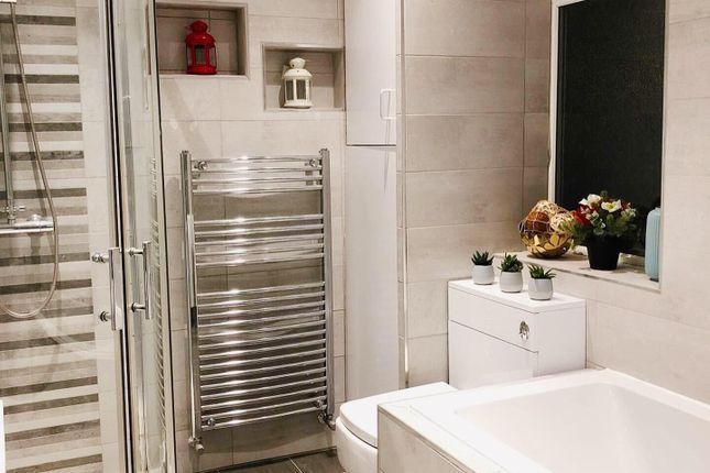 Property photo 2 of 3