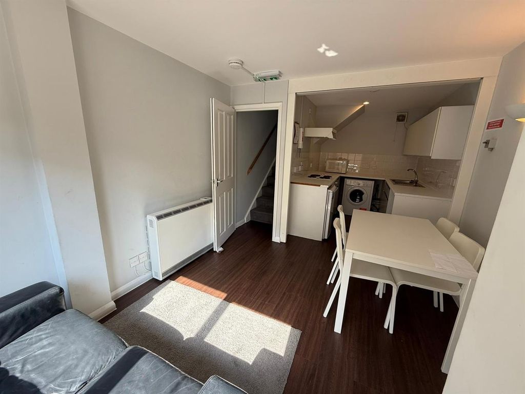 Property photo 2 of 10 A1Fff57F-3F0c-4733-8682-80051420E22A.Jpg