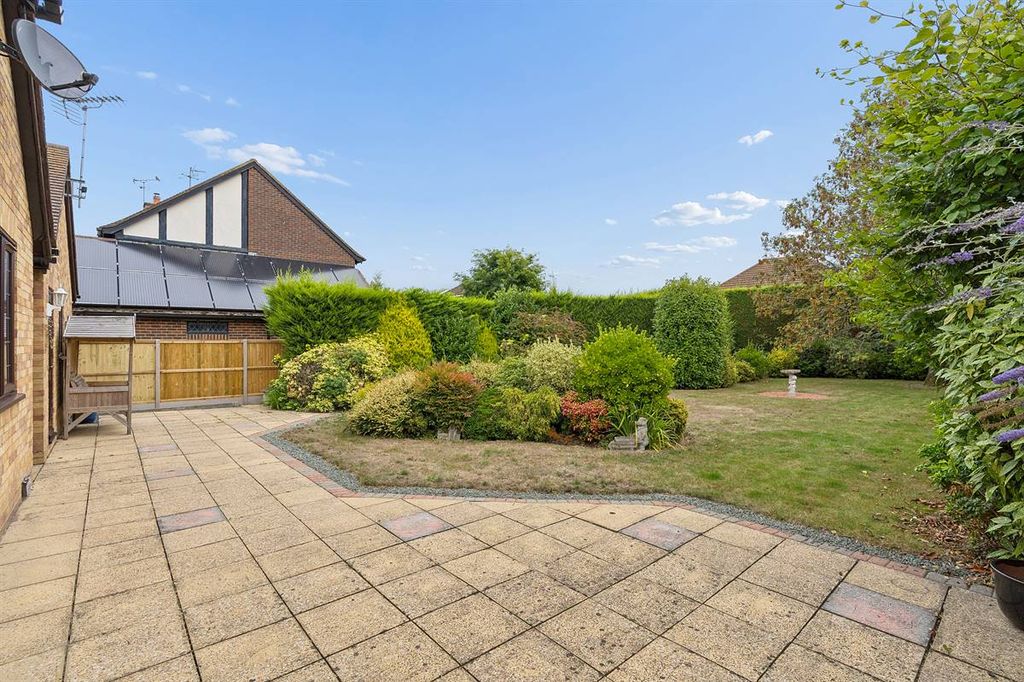 Property photo 3 of 18