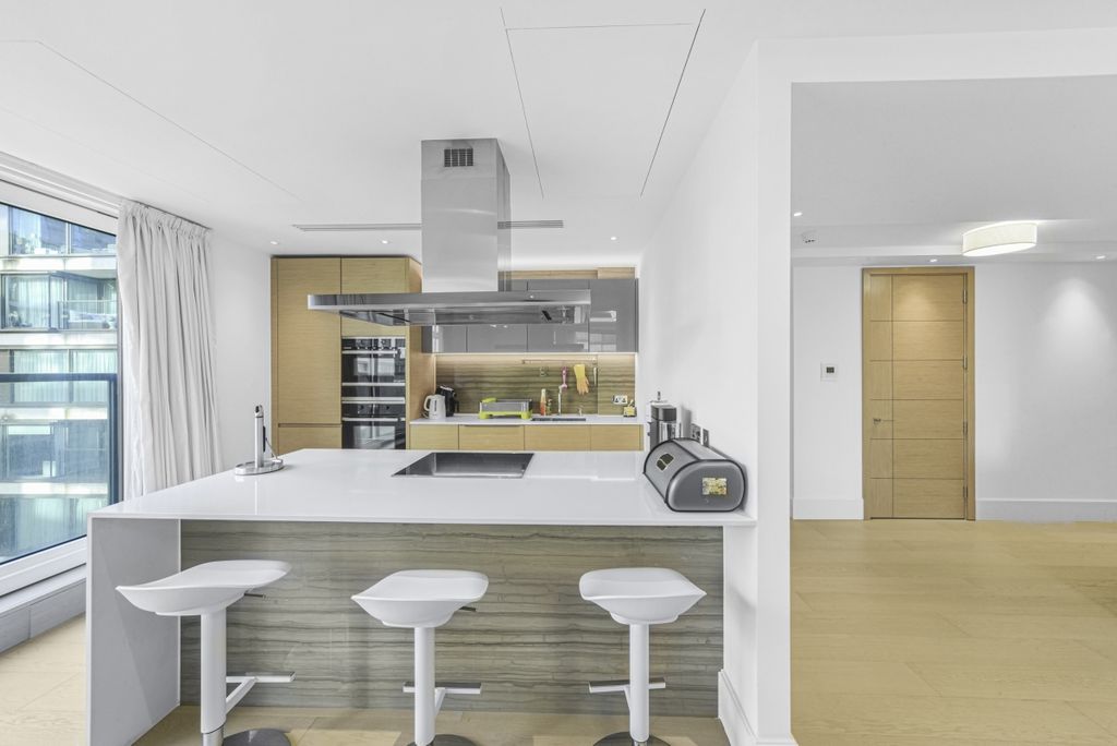 Property photo 3 of 11 Dsc_0591_High