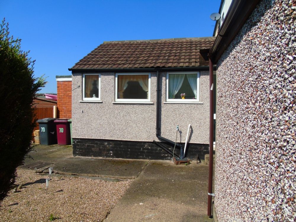 Property photo 2 of 21