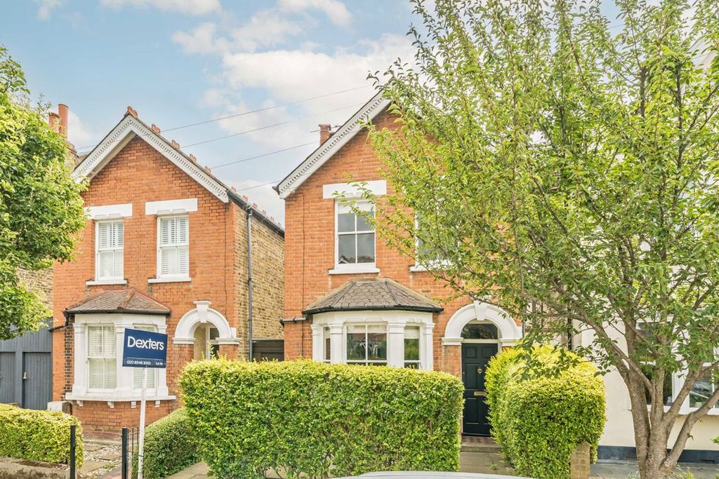 Property photo 1 of 7