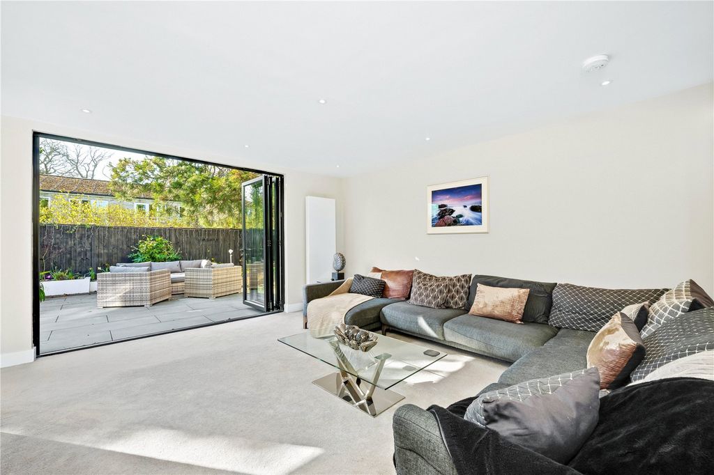 Property photo 2 of 12 Reception Room