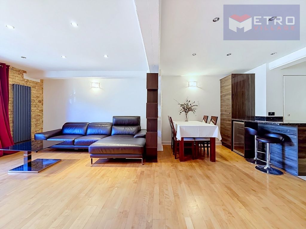 Property photo 3 of 16 Picture No. 02