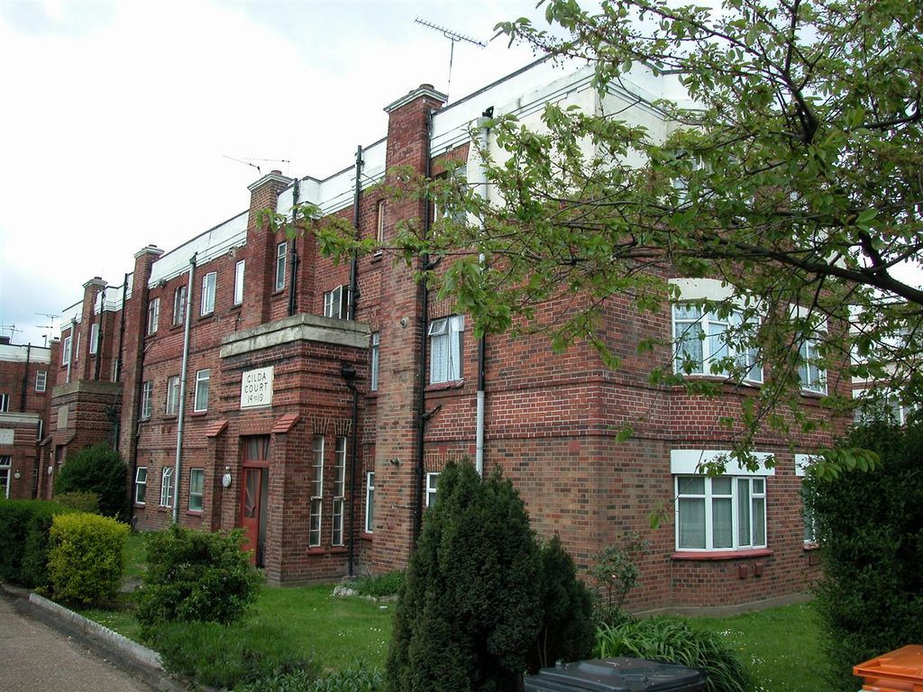 Property photo 1 of 6