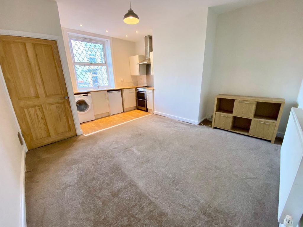 Property photo 2 of 14 Open Plan Living Area