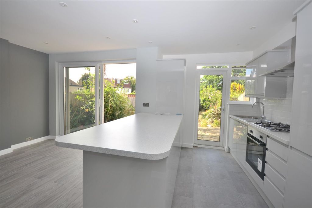 Property photo 1 of 11 Csc_0837.Jpg