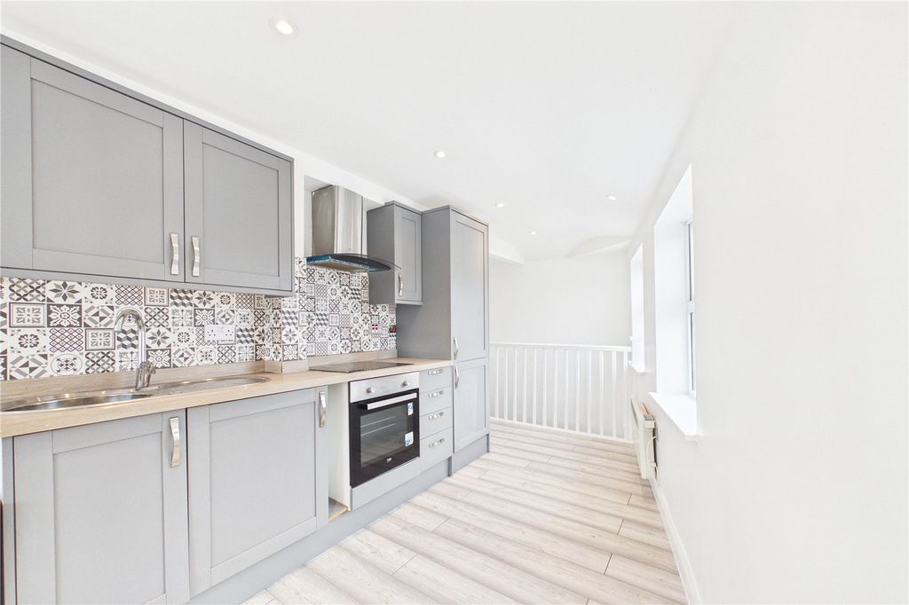 Property photo 2 of 7 Picture No. 03