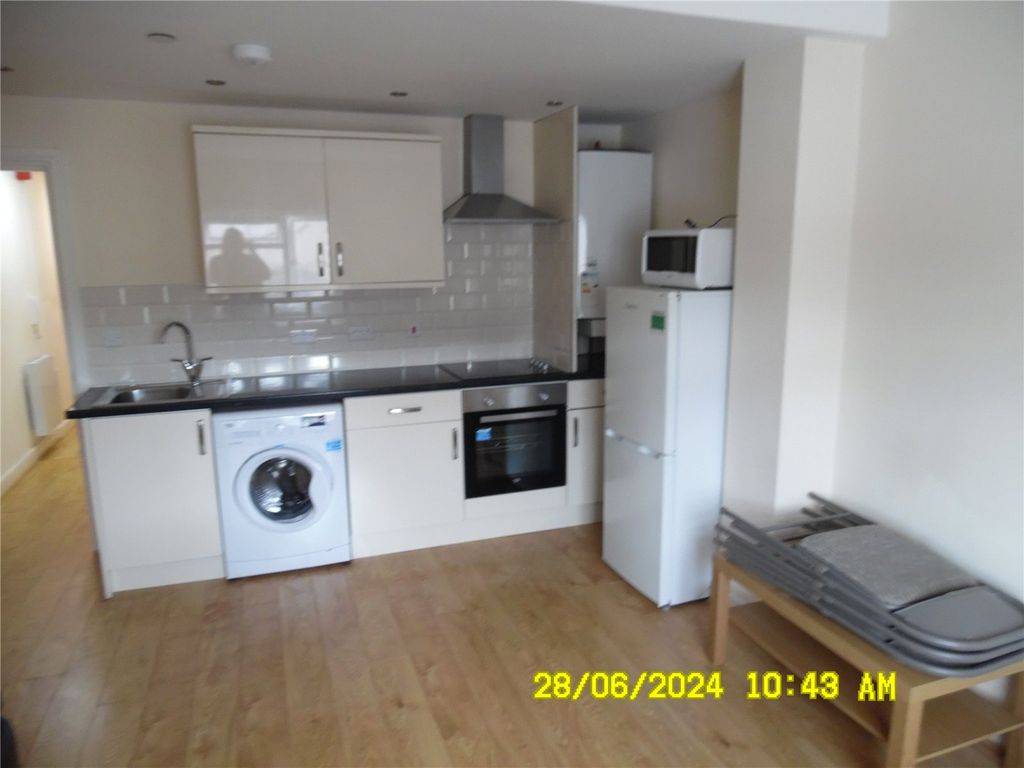 Property photo 1 of 8 Picture No. 08