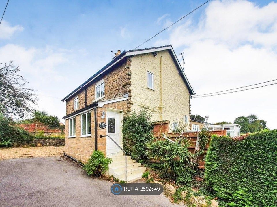 Property photo 1 of 5