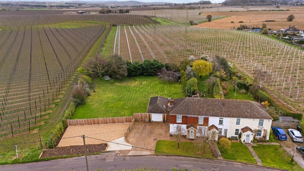 Property photo 1 of 36 4975120