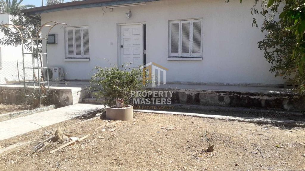 Property photo 1 of 6