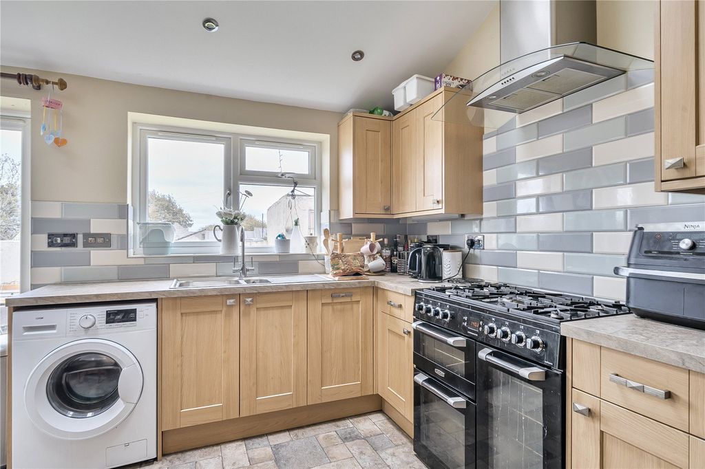 Property photo 3 of 17 Picture No. 36