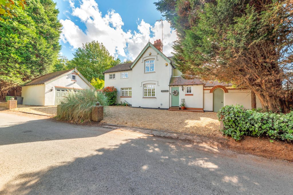 Property photo 1 of 31