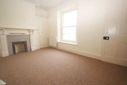 Property photo 2 of 8 11A Rockleaze (3).Jp