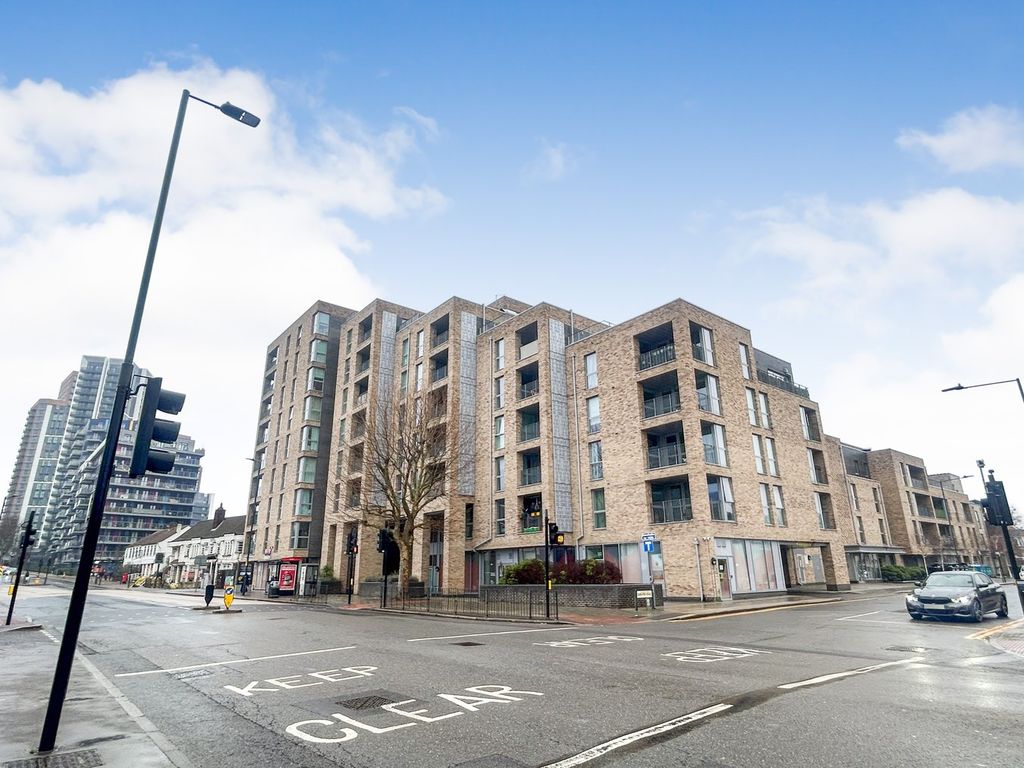 Property photo 1 of 12