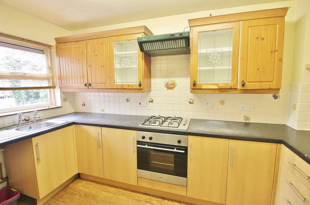 Property photo 2 of 15