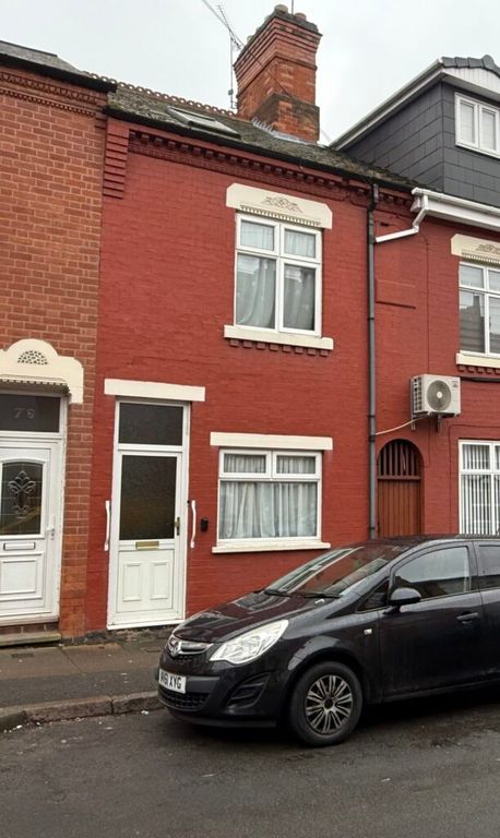 Property photo 2 of 13
