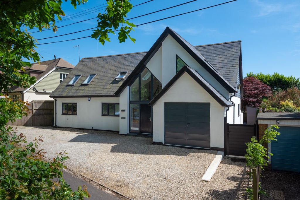 Property photo 2 of 26 4827617