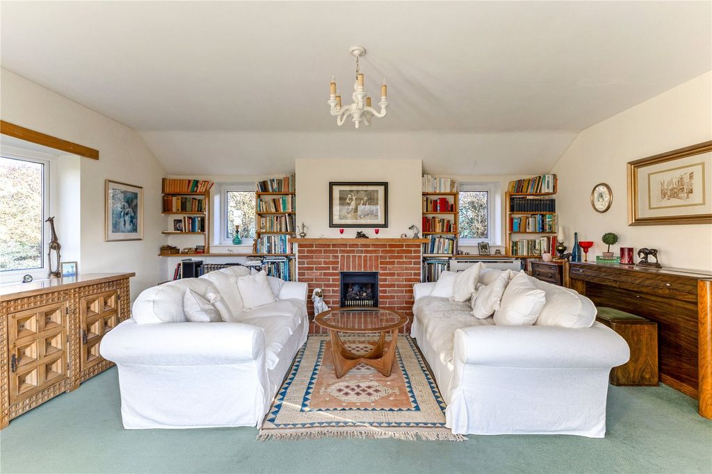 Property photo 2 of 11 Reception Room