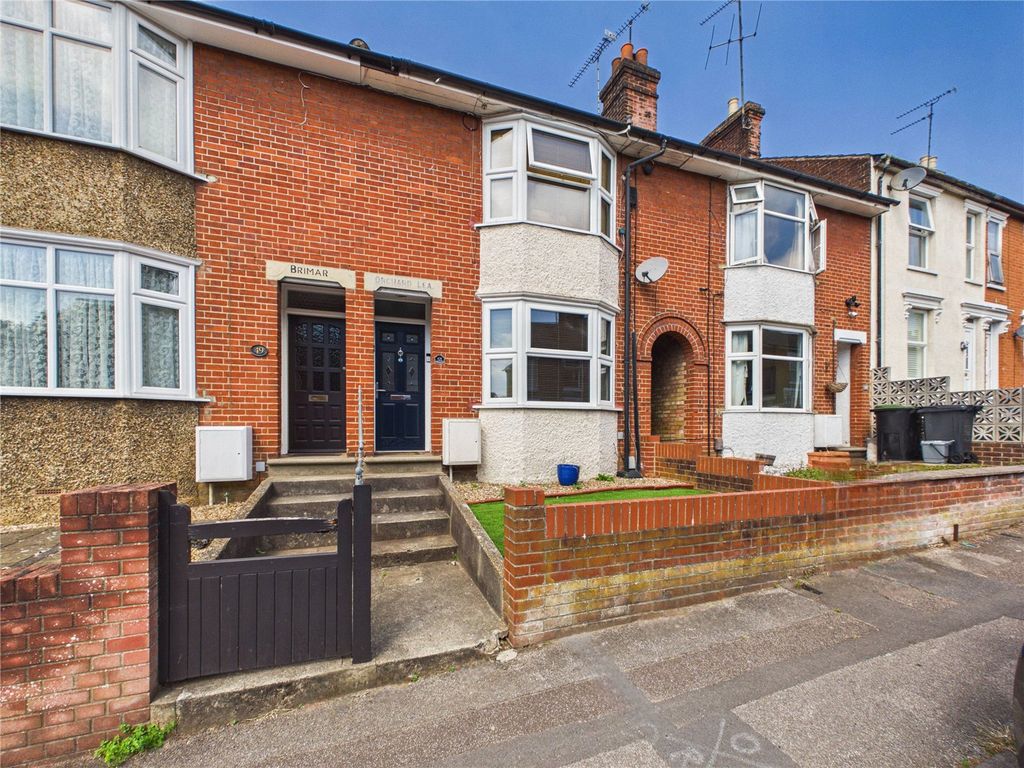 Property photo 1 of 10 Picture No. 12
