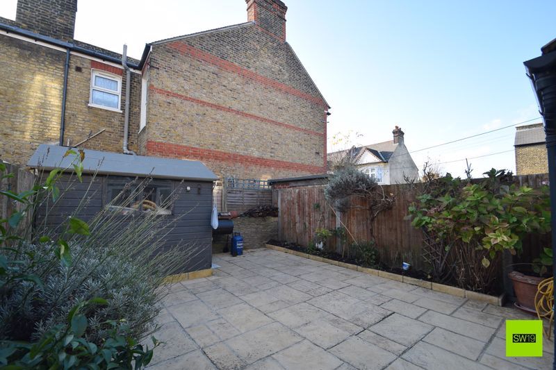 Property photo 2 of 12 Photo 8