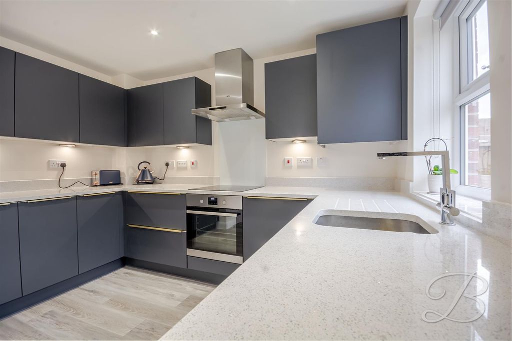 Property photo 3 of 21 Ccltd-2.Jpg