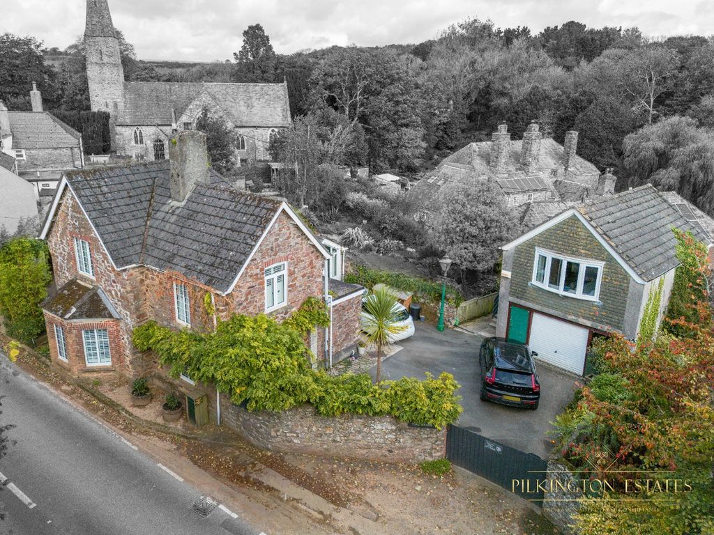 Property photo 3 of 26 4532365