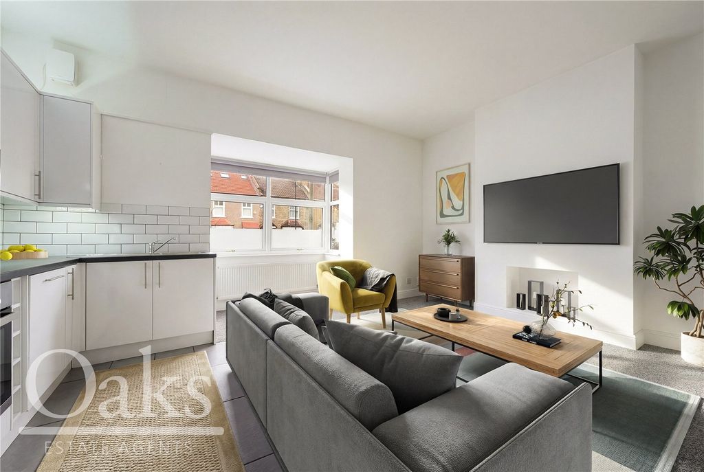 Property photo 2 of 9 Picture No. 12